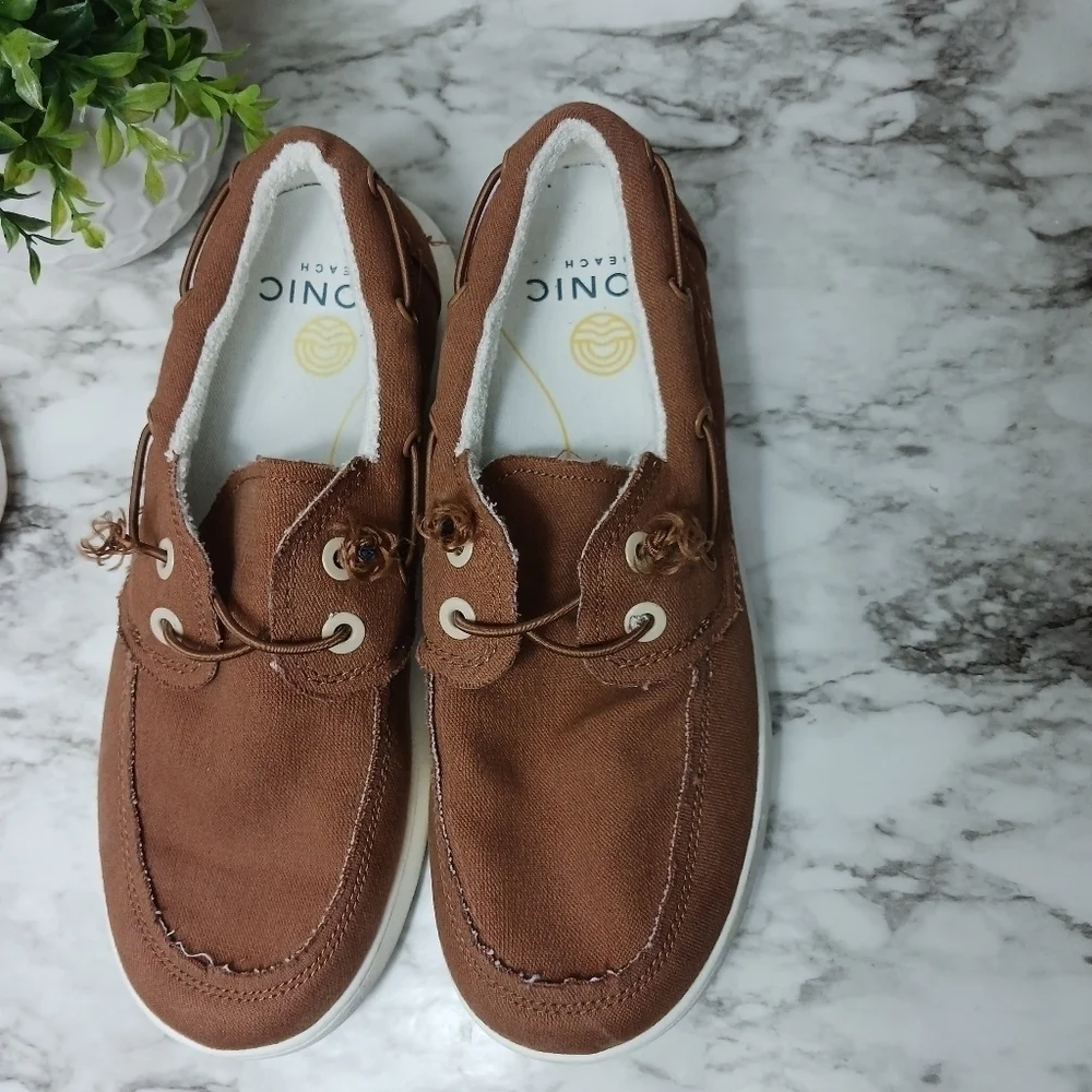 VIONIC Beach Mens 8 Brown Skipper Slip-On Casual Comfort Shoes